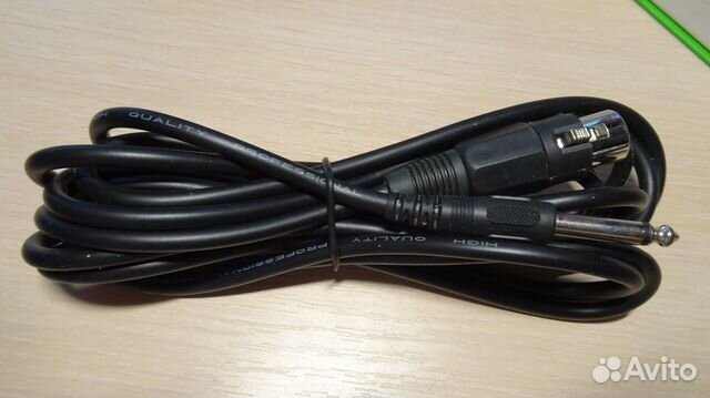 Микрофон с регулятором эхо (+ кабель)