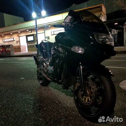 Продам kawasaki ZZR 1100