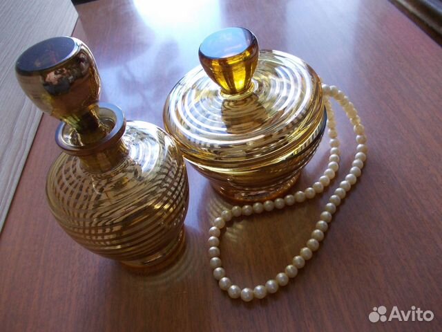 Винтажный набор для туалетного столика Винтажный набор для туалетного столика