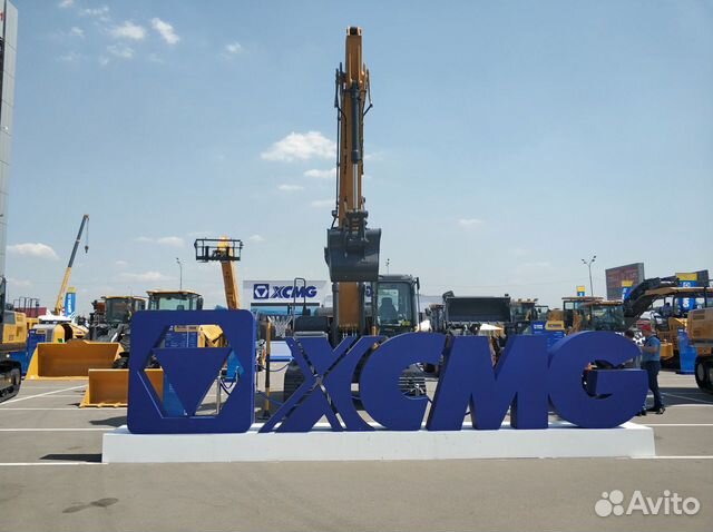 Фронтальный погрузчик xcmg LW300KN