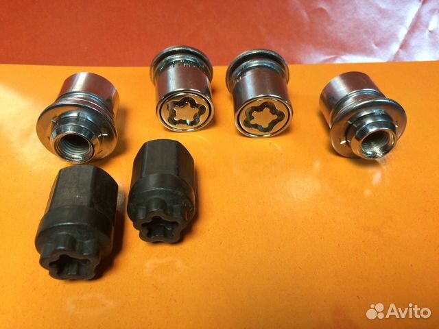 Секретки колесные Toyota Land Cruiser 200