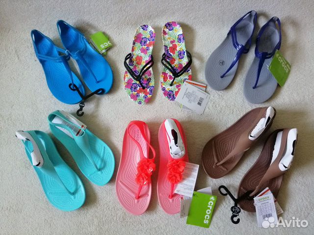 Пантолеты, шлепки, сланцы, вьетнамки Crocs W7
