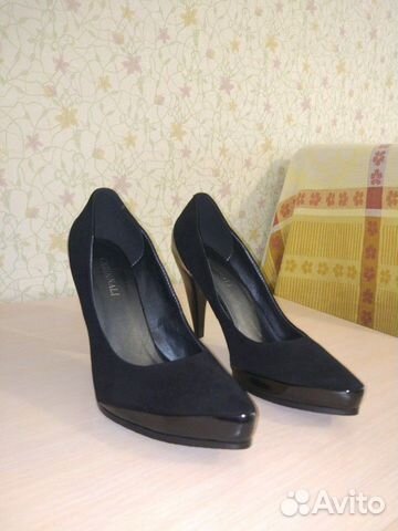 Туфли новые нат. замша р. 39 Туфли новые нат. замша р. 39
