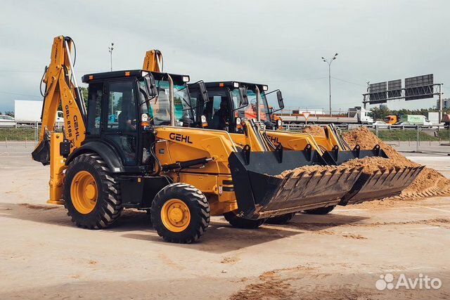 Экскаватор погрузчик gehl GBL818S 4WD FH (Гель) Экскаватор погрузчик gehl GBL818S 4WD FH (Гель)