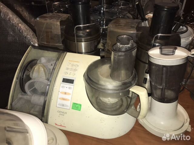 Кухонный комбайн Кухонный комбайн