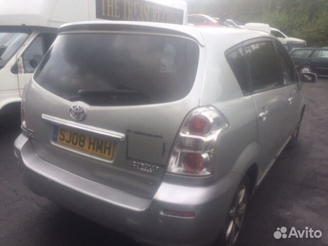 Автомобиль в разборе: Toyota Corolla Verso 2004-20