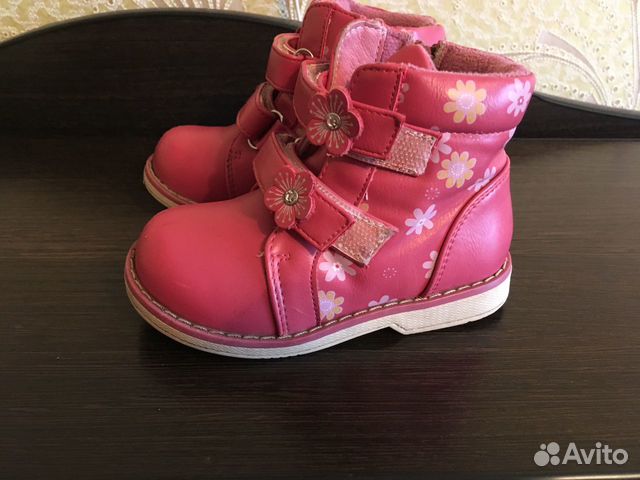 Демисезонные ботинки на девочку