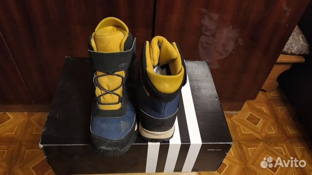 Зимние ботинки adidas Зимние ботинки adidas