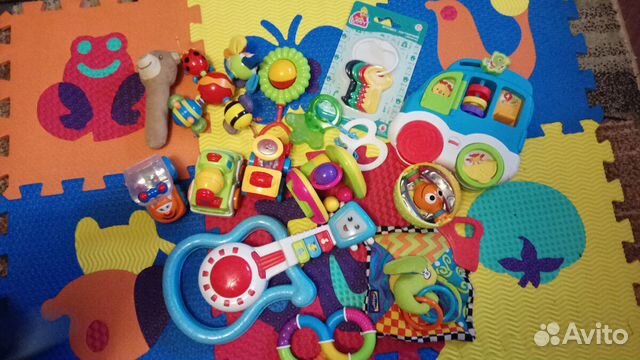 Игрушки - погремушки для малышей пакетом