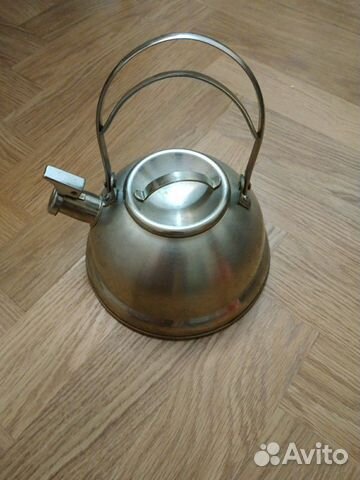 Чайник со свистком Чайник со свистком