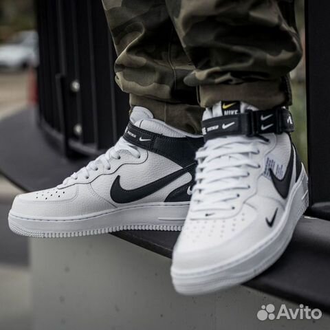 air force 1 lv8 mid white