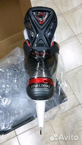 Новые коньки Bauer Vapor 2X Новые коньки Bauer Vapor 2X