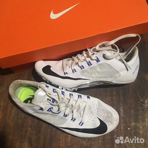 nike zoom r4
