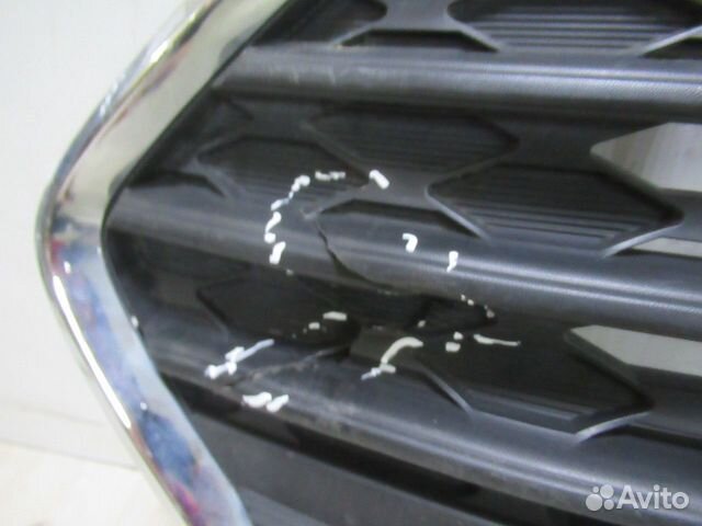 Решетка радиатора Hyundai Solaris 2 oem 86350h5000 Решетка радиатора Hyundai Solaris 2 oem 86350h5000