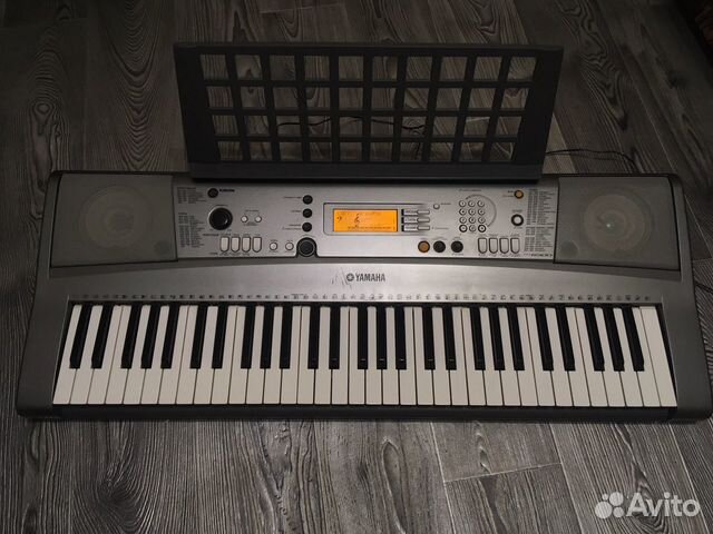 Синтезатор yamaha PSR-R300 Синтезатор yamaha PSR-R300
