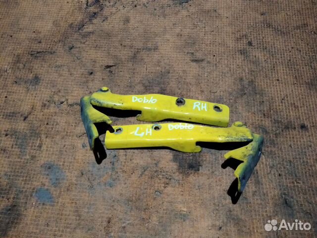 Петля капота Фиат Добло левая правая