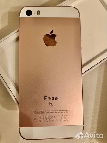 Телефон iPhone 5SE 64 gb Телефон iPhone 5SE 64 gb