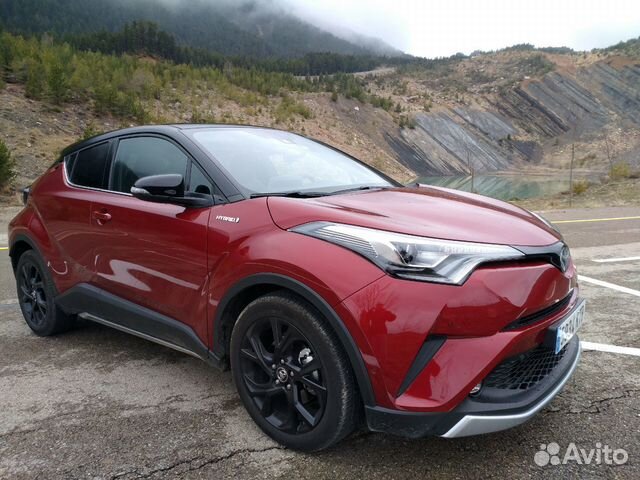 Ретуширование царапин авто Toyota вишня