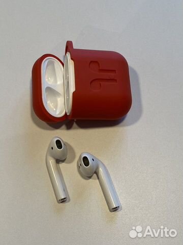 AirPods (оригинал)