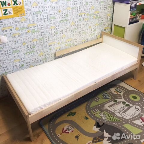 Кровать детская IKEA с матрасом Кровать детская IKEA с матрасом