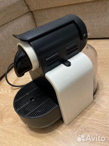 Капсульная кофемашина DeLonghi EN97.W Nespresso