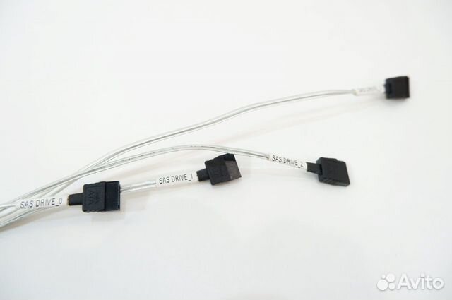 Кабель с minisas на 4x SATA Amphenol G30800-001 Кабель с minisas на 4x SATA Amphenol G30800-001