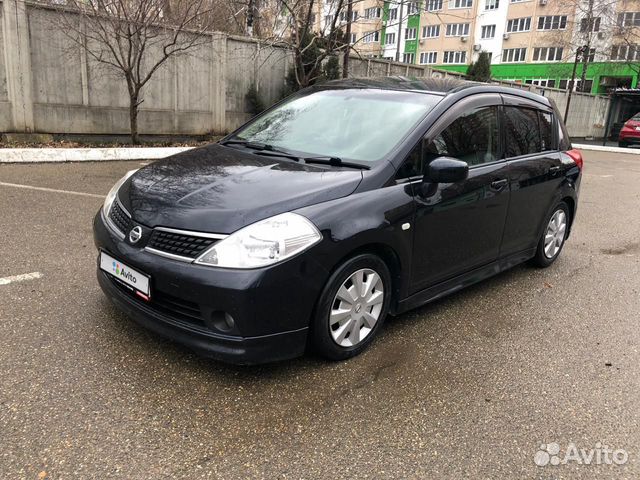 Nissan Tiida 1.5 AT, 2004, 218 000 км