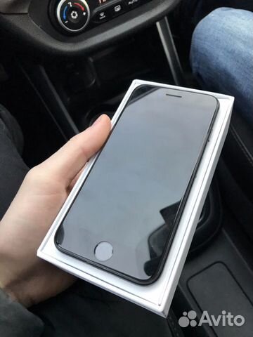 Телефон iPhone