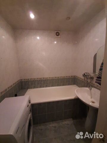 2-к квартира, 58 м², 3/10 эт.