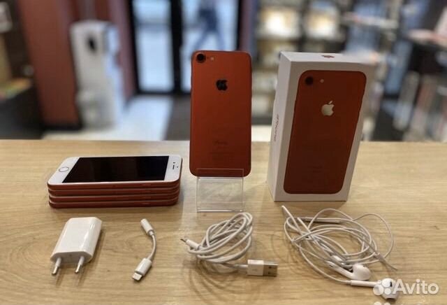Телефон iPhone Red Product/32 гб/С гарантией