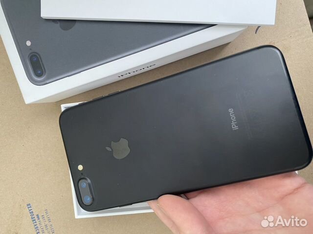 Apple iPhone 7+ Apple iPhone 7+
