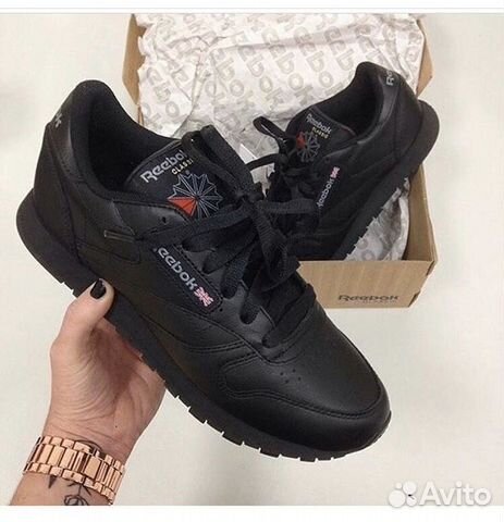 Кроссовки Reebok Classic белые, черные Кроссовки Reebok Classic белые, черные