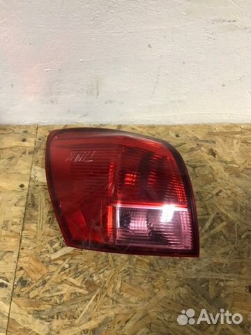 Фонарь задний левый Nissan Qashqai J10 HR16DE 2006 Фонарь задний левый Nissan Qashqai J10 HR16DE 2006