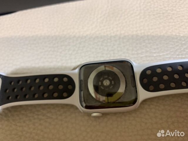 Apple watch series 5 nike 44mm white Ростест