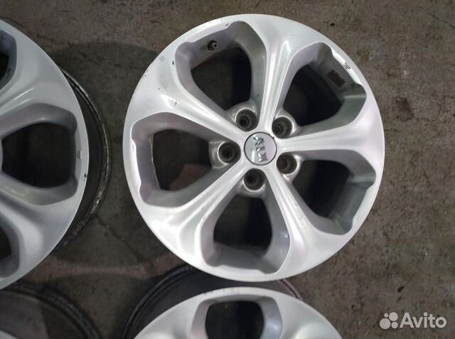 Диски бу оригинал R17 P на KIA