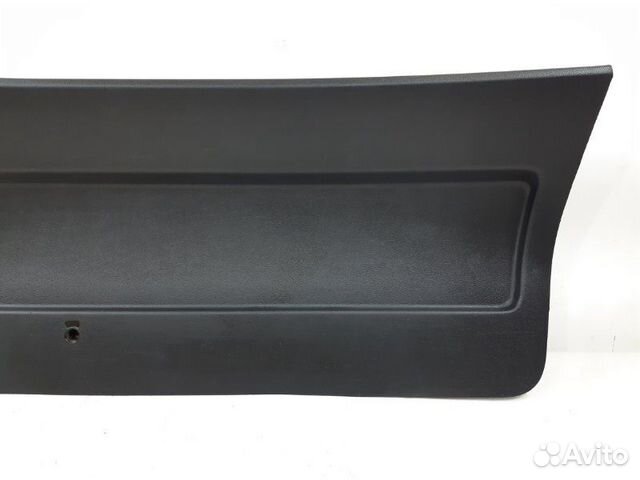 Обшивка крышки багажника Skoda Fabia 2 Обшивка крышки багажника Skoda Fabia 2