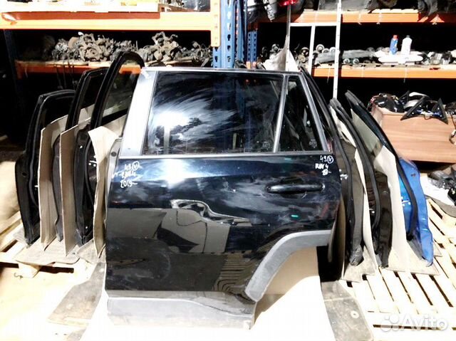 Дверь Toyota Rav4 XA50 задняя левая Дверь Toyota Rav4 XA50 задняя левая