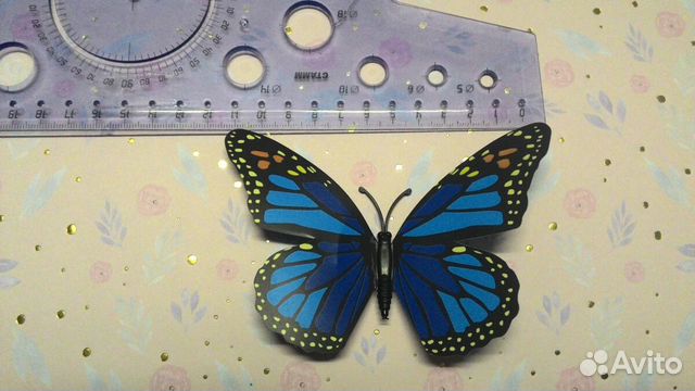 Декор бабочки 3D на холодильник, букет и тд