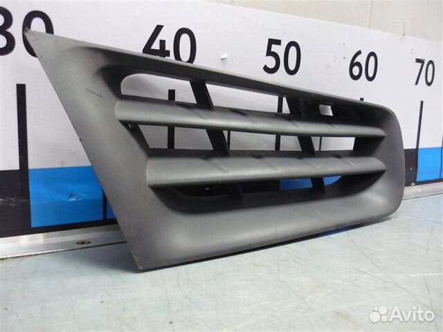Решетка радиатора правая Renault Megan 2 км K4M813