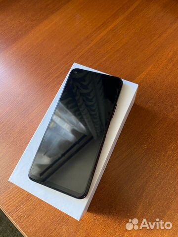 Honor 20Pro 8/256gb. На гарантии