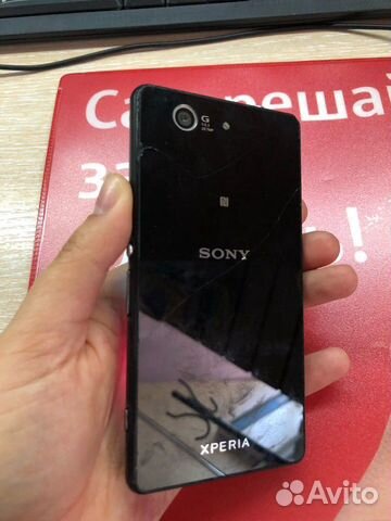 Телефон Sony Xperia Z3 Compact