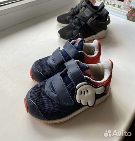 Детские кроссовки adidas Disney Детские кроссовки adidas Disney
