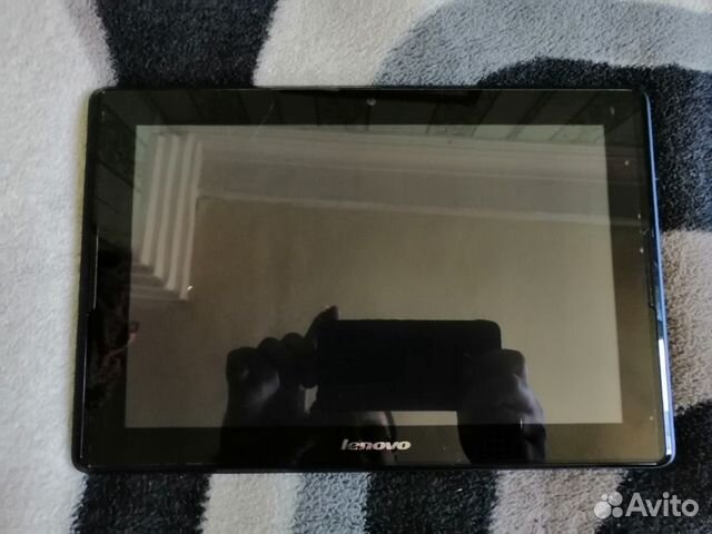 Планшет Lenovo A7600-H