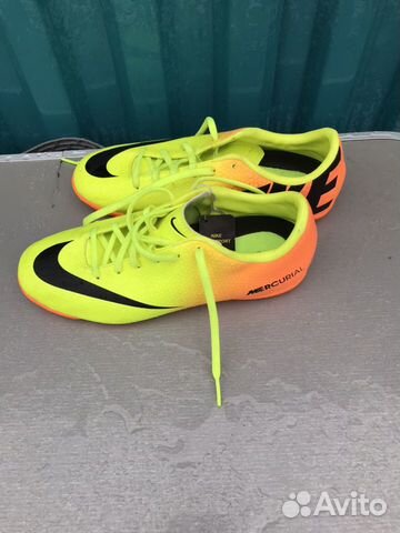 Футзалки Nike р 36,5,см 23,6 Футзалки Nike р 36,5,см 23,6