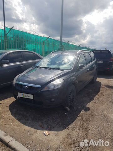 Ford Focus 1.8 МТ, 2010, 263 000 км Ford Focus 1.8 МТ, 2010, 263 000 км