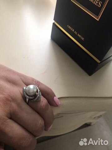 Серебряное кольцо с натуральным жемчугом