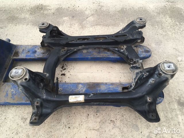Подрамник передний VW Touareg 03-10 Audi Q7 05-10 Подрамник передний VW Touareg 03-10 Audi Q7 05-10