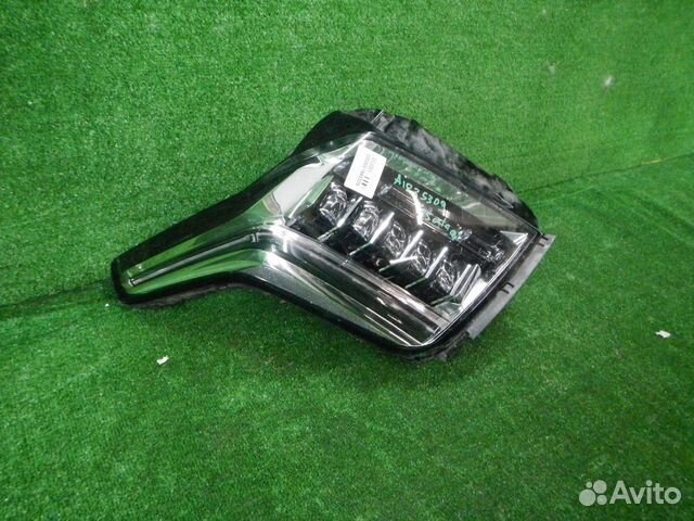 Фара правая Cadillac Escalade 4 (2014-2020) LED 23