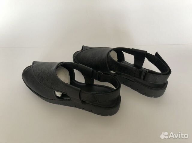 Сандалии из натуральной кожи Сандалии из натуральной кожи