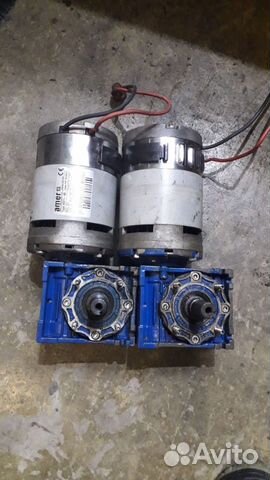 Tennant T7 моторы щёточного узла
